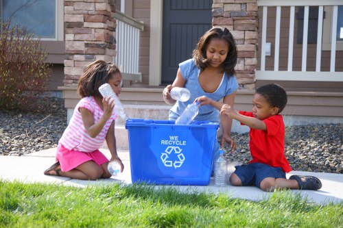 Efficient house clearance services by Camdentown