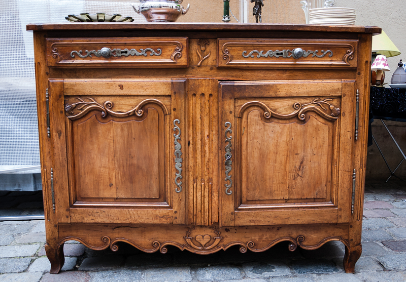 Achieve Inner Peace with Effective Clutter Removal and Hoarder Clean Up
